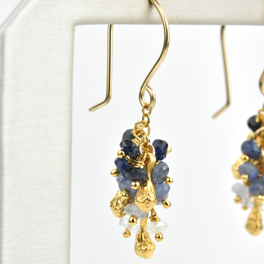 Sapphire Pod Cluster Earrings - Goldmakers Fine Jewelry