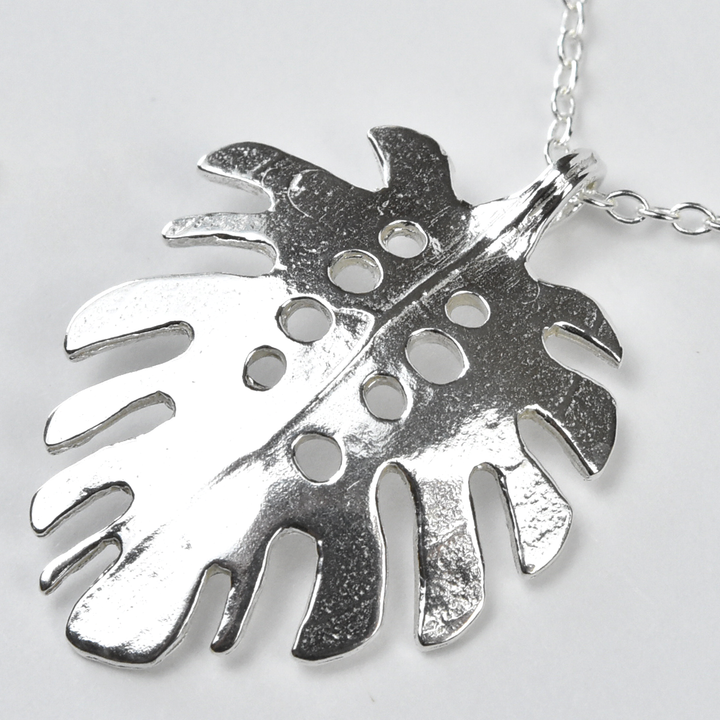Silver Monstera Leaf Necklace - Goldmakers Fine Jewelry