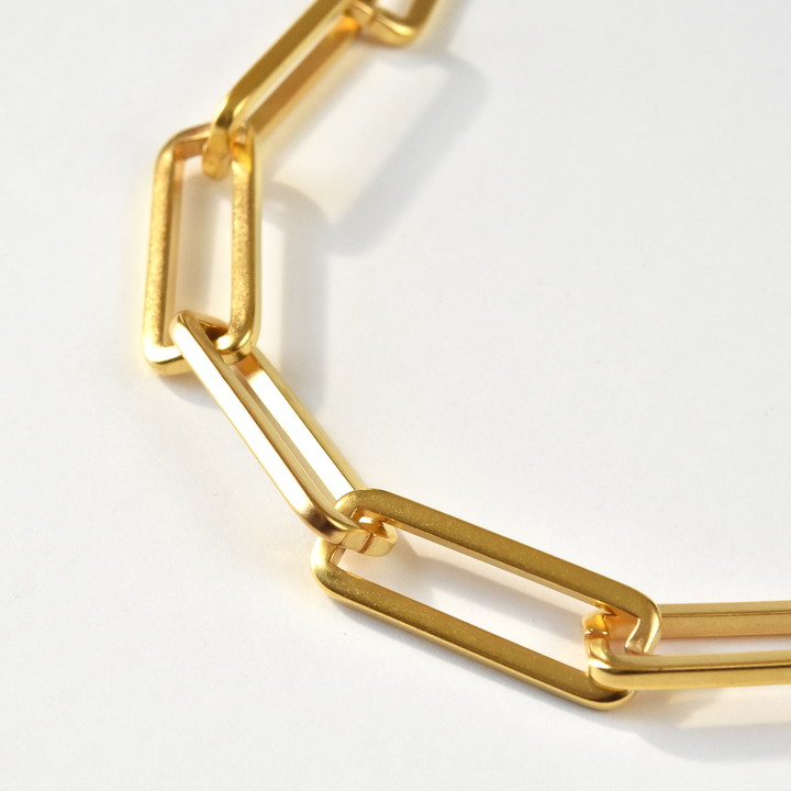 Short Paperclip Chain Necklace - Goldmakers Fine Jewelry