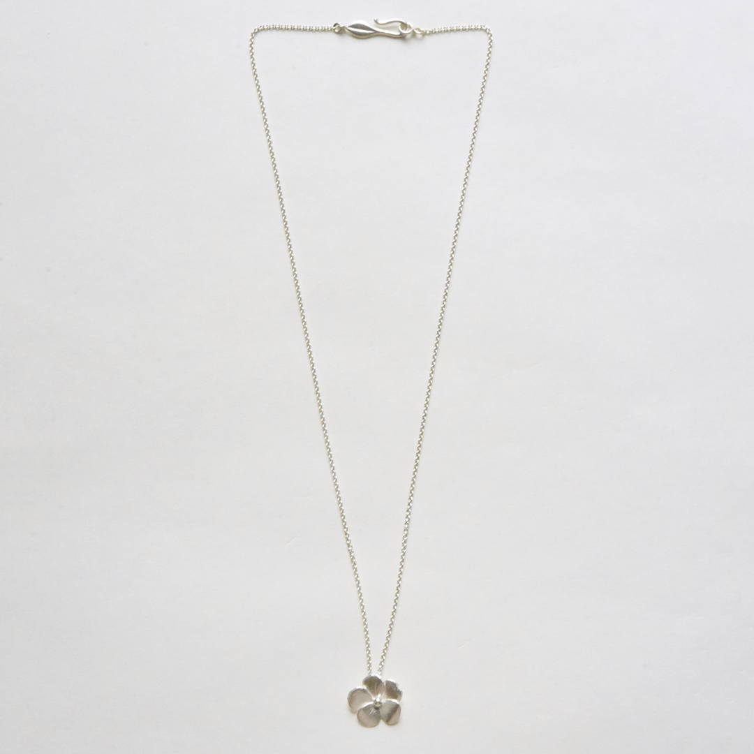 Small Violet Necklace - Goldmakers Fine Jewelry