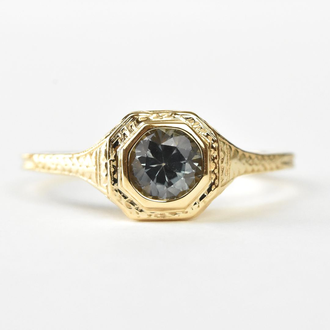 Montana Sapphire Chevron Ring in 14k Yellow Gold - Goldmakers Fine Jewelry