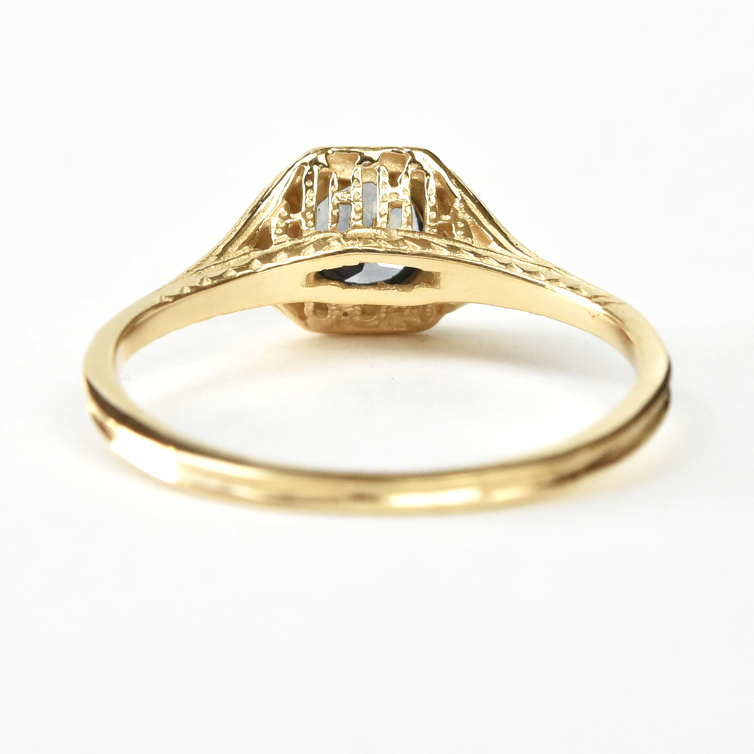 Montana Sapphire Chevron Ring in 14k Yellow Gold - Goldmakers Fine Jewelry