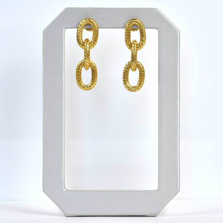 Etched Chain Link Earrings - Goldmakers Fine Jewelry