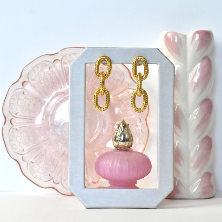 Etched Chain Link Earrings - Goldmakers Fine Jewelry