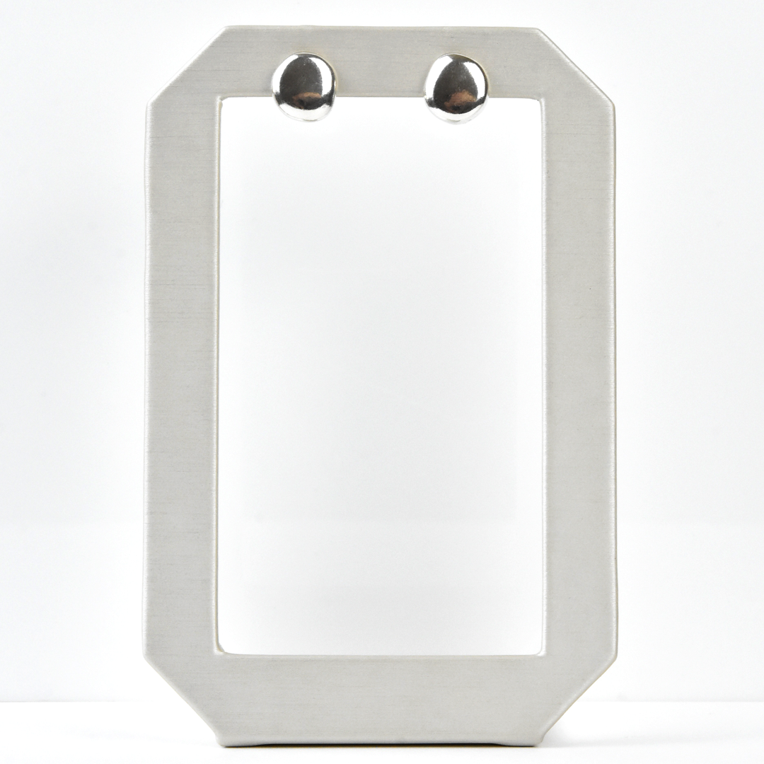Pebble Stud Earrings - Goldmakers Fine Jewelry