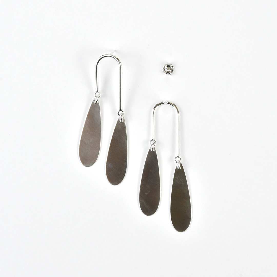 Rain Earrings - Goldmakers Fine Jewelry