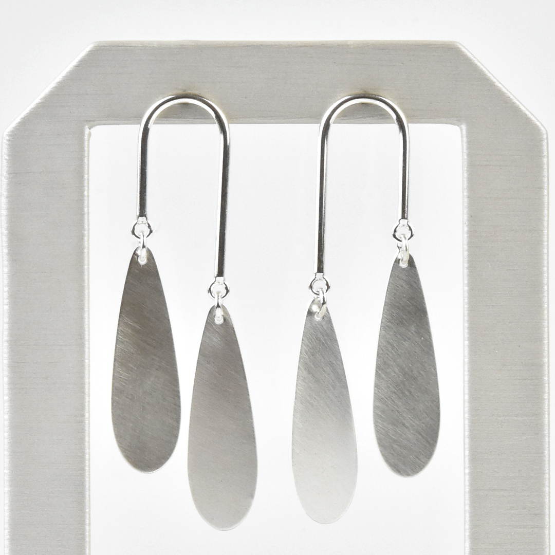 Rain Earrings - Goldmakers Fine Jewelry