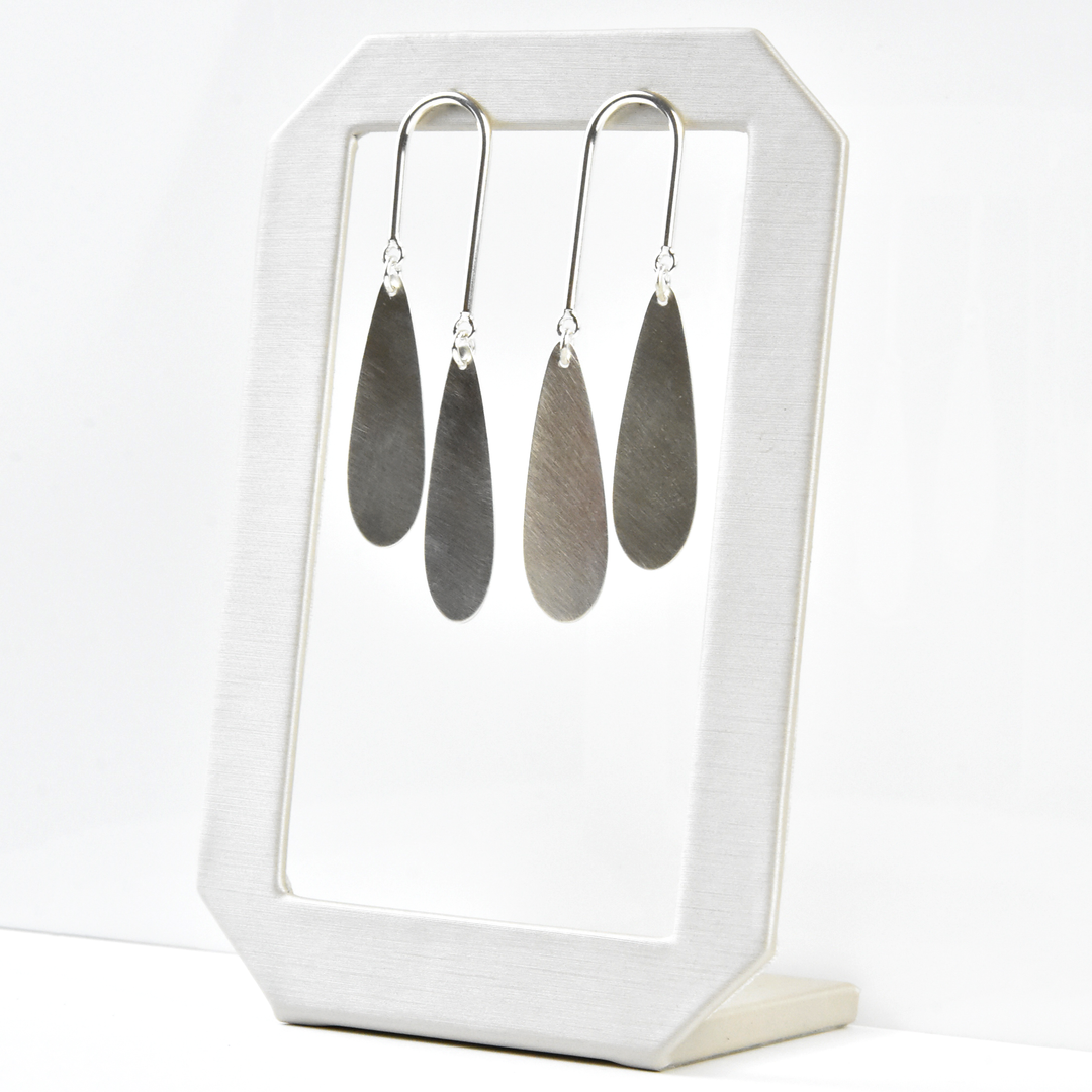 Rain Earrings - Goldmakers Fine Jewelry