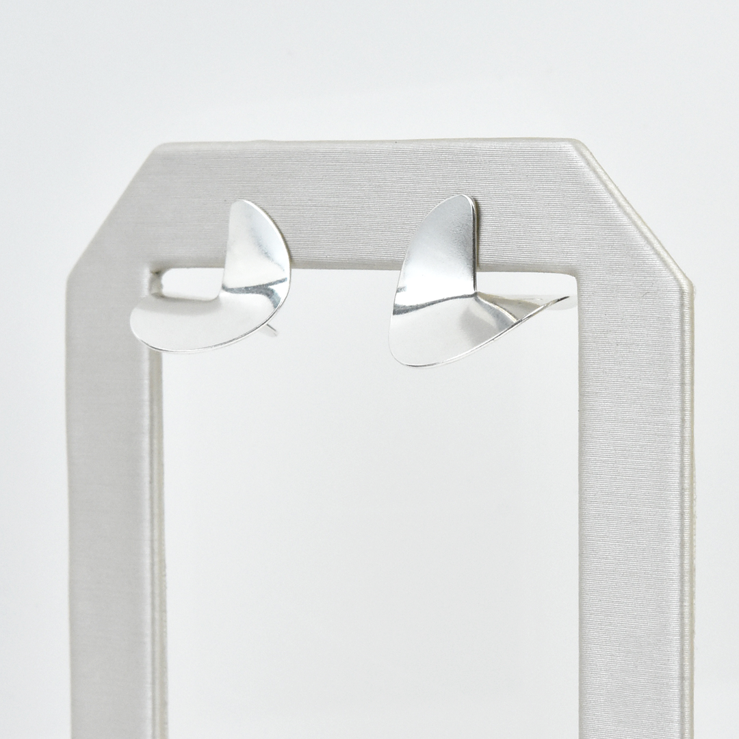 Small Juno Earrings - Goldmakers Fine Jewelry