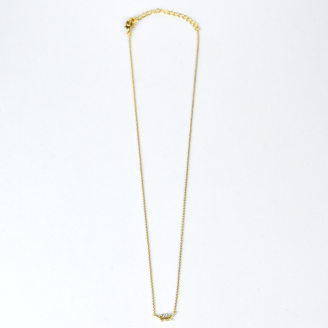 Petite Laurel Leaf Necklace - Goldmakers Fine Jewelry