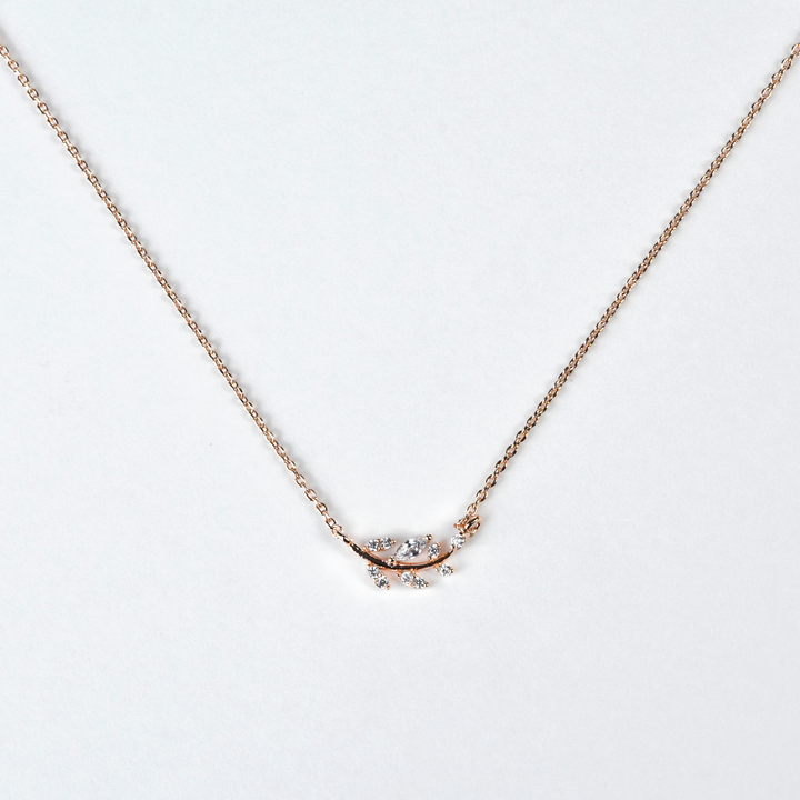 Petite Laurel Leaf Necklace - Goldmakers Fine Jewelry