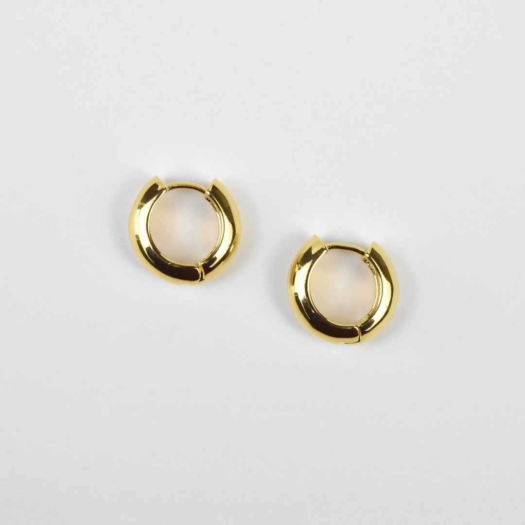 Olivia Hoop Earrings - Goldmakers Fine Jewelry