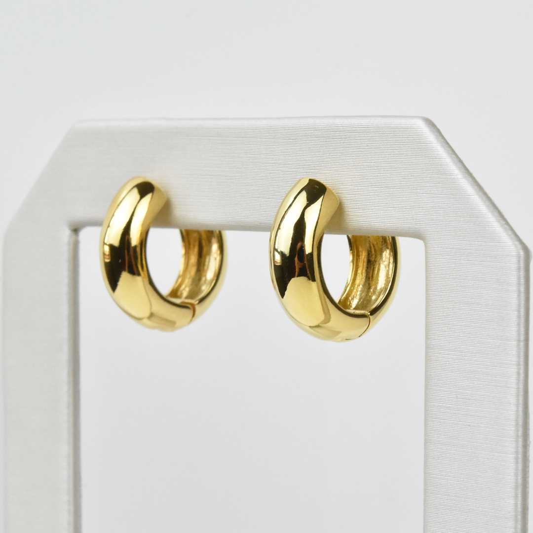 Olivia Hoop Earrings - Goldmakers Fine Jewelry