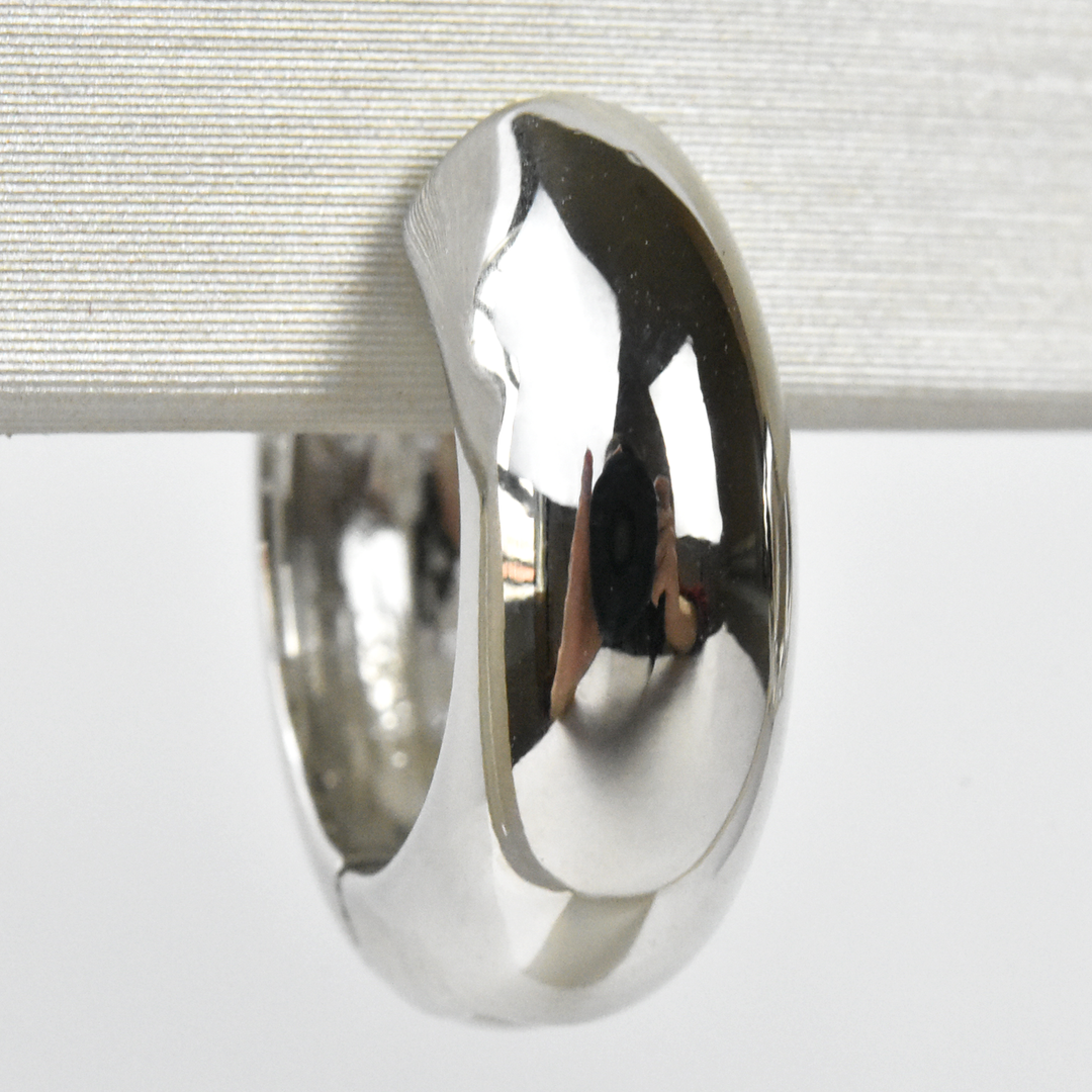 Olivia Hoop Earrings - Goldmakers Fine Jewelry