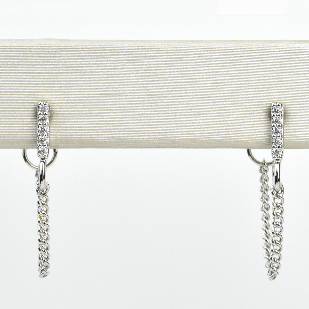 Piper Bar Chain Earrings - Goldmakers Fine Jewelry