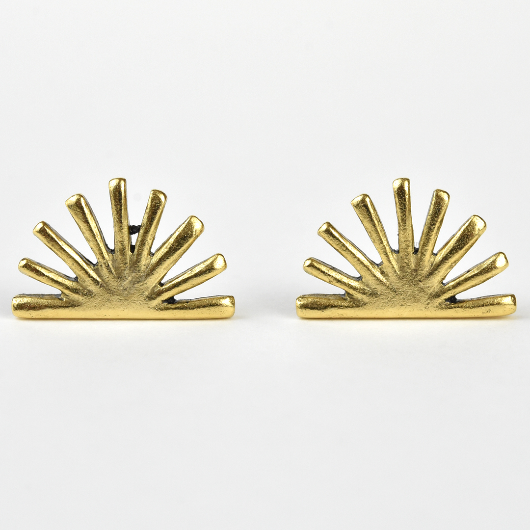 Spark Studs - Goldmakers Fine Jewelry