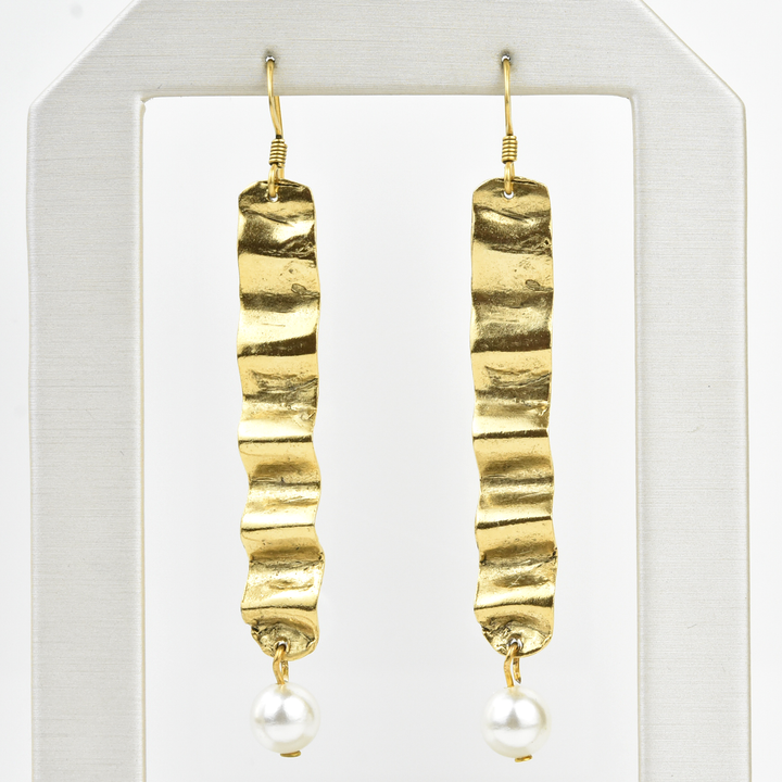 Wave & Pearl Earrings - Goldmakers Fine Jewelry