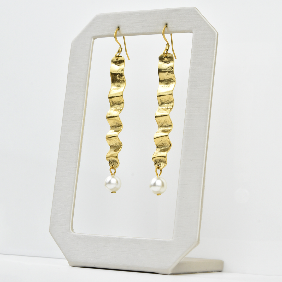 Wave & Pearl Earrings - Goldmakers Fine Jewelry