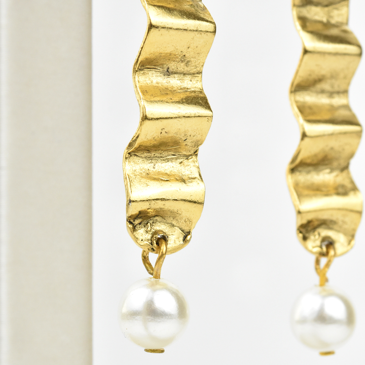 Wave & Pearl Earrings - Goldmakers Fine Jewelry