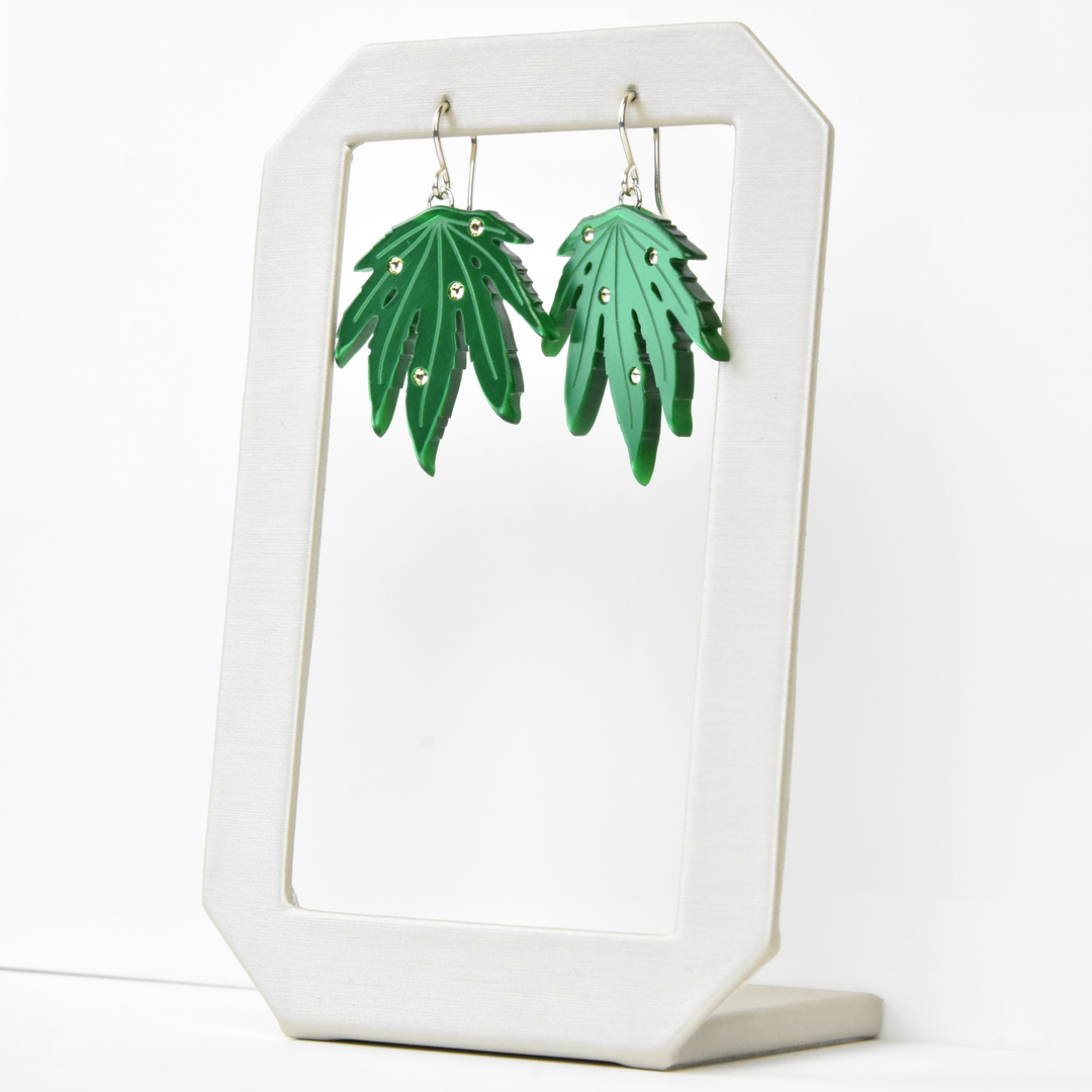 Small Sativa Weed Leaf Earrings - Goldmakers Fine Jewelry