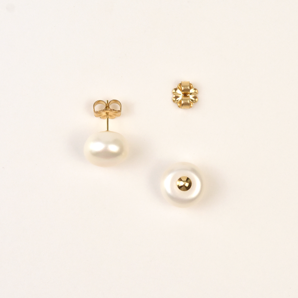 Pearl Button Studs in Yellow Gold - Goldmakers Fine Jewelry