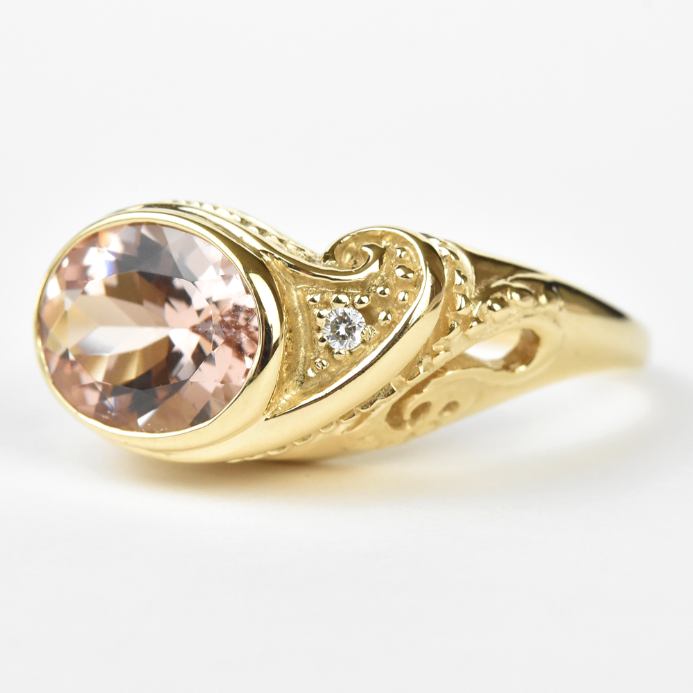 Morganite Paisley Cocktail Ring in Gold - Goldmakers Fine Jewelry