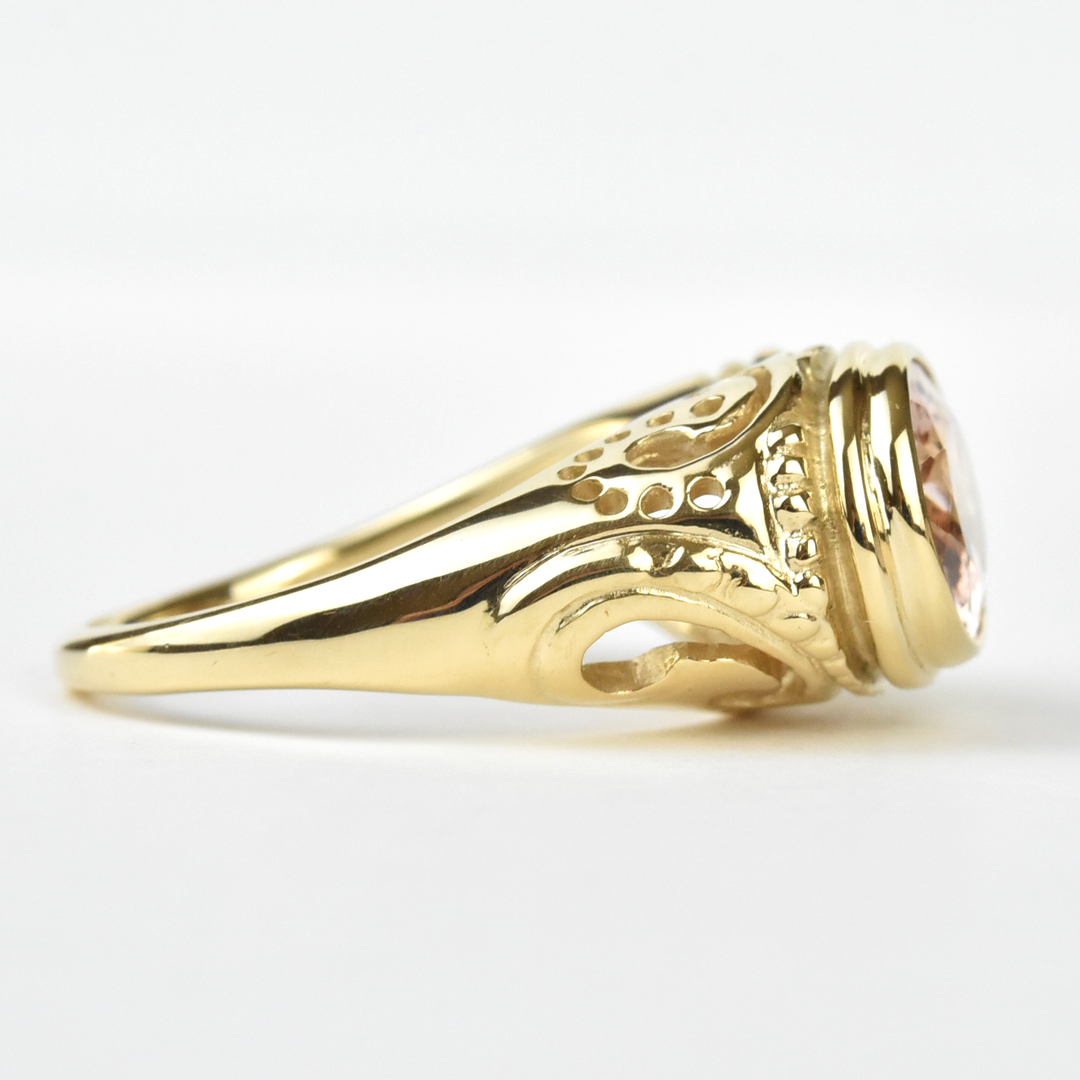Morganite Paisley Cocktail Ring in Gold - Goldmakers Fine Jewelry