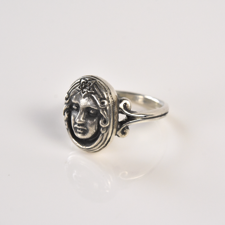 Magic Mirror Ring in Silver with Diamond - Goldmakers Fine Jewelry