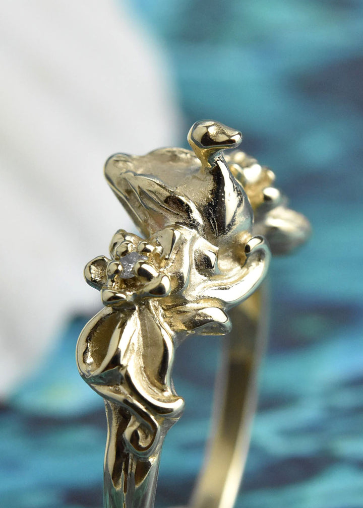 Little Duck Ring in 10k Yellow Gold
