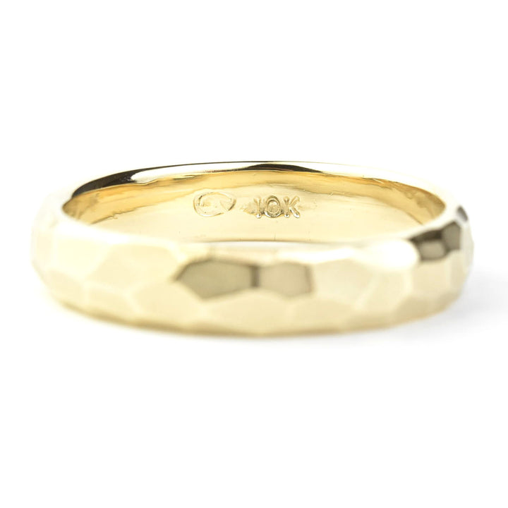 Faceted Band in Yellow Gold 4.75mm - Goldmakers Fine Jewelry