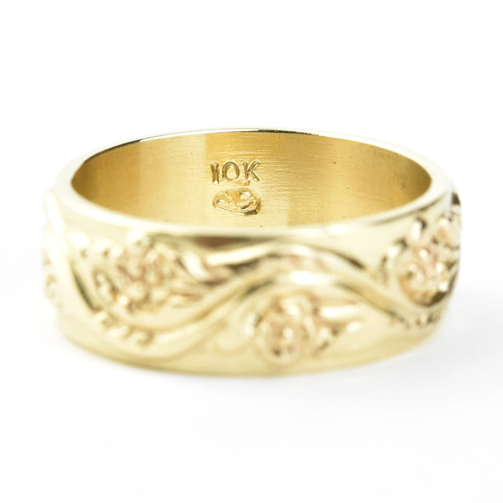Floral Wave Gents Band in 10k Gold - Goldmakers Fine Jewelry