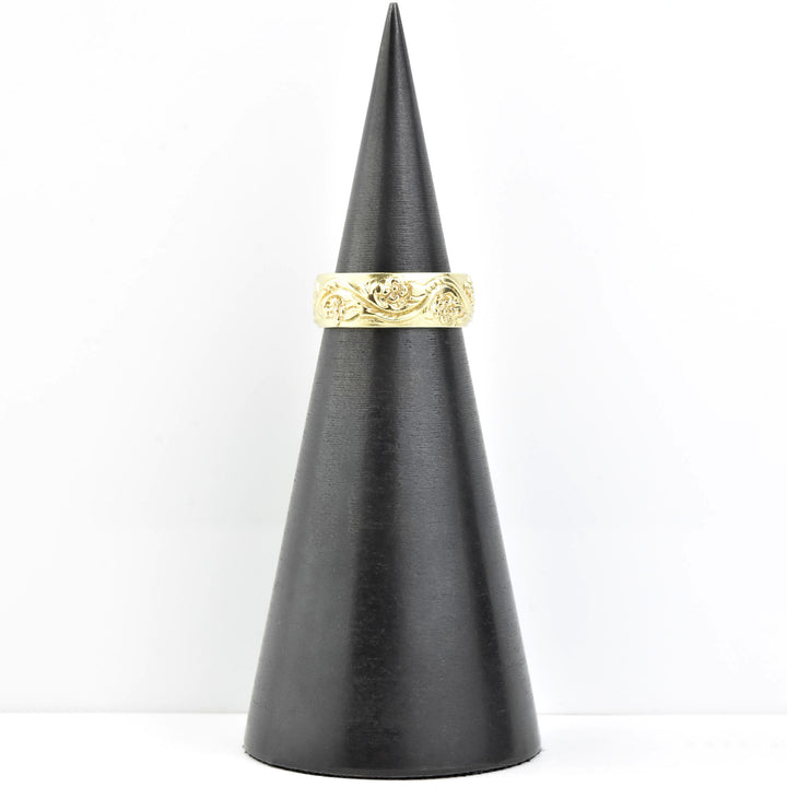 Floral Wave Gents Band in 10k Gold - Goldmakers Fine Jewelry