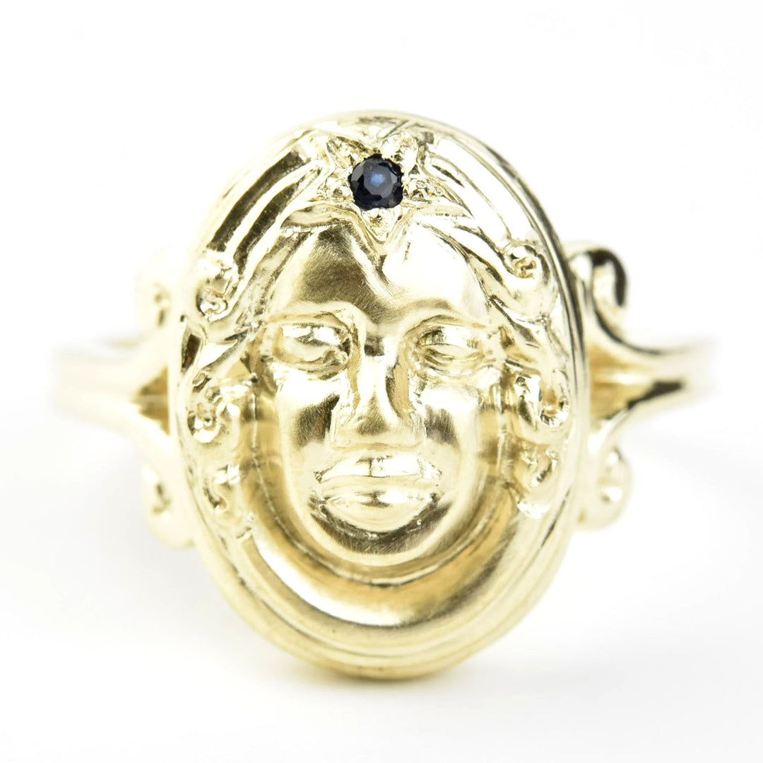 Magic Mirror Ring in Gold with Blue Sapphire