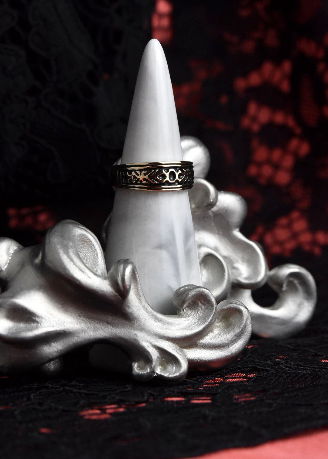 Two Thistles Ring in 10k Yellow Gold - Goldmakers Fine Jewelry