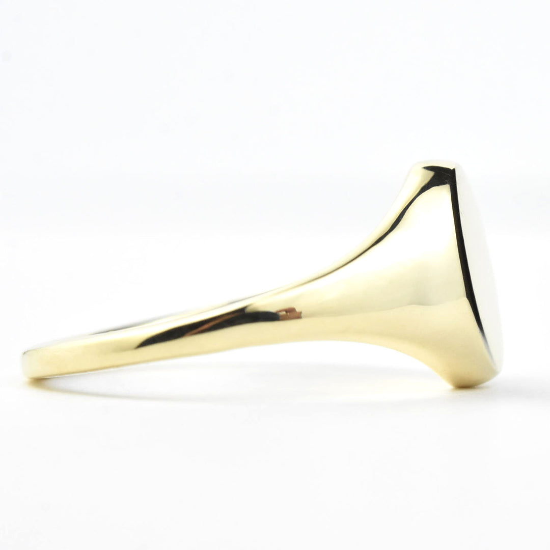 10k Yellow Gold Signet Ring - Goldmakers Fine Jewelry