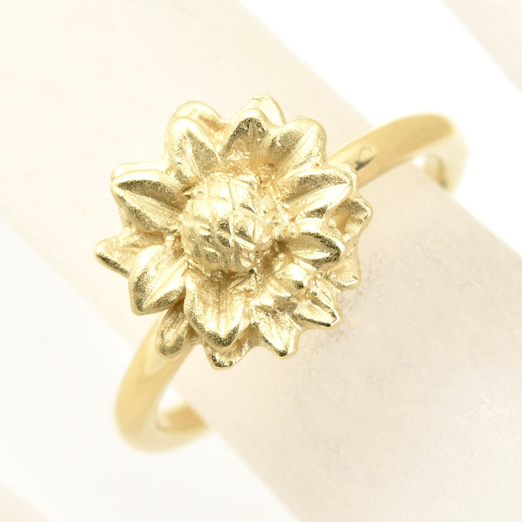 Sunflower Ring in 10k Yellow Gold