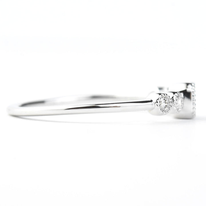 Delicate White Gold Emerald-Cut Diamond Ring - Goldmakers Fine Jewelry