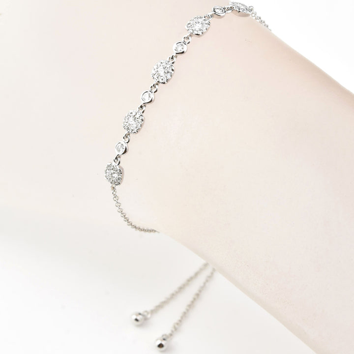 Delicate Diamond Bracelet in White Gold - Goldmakers Fine Jewelry