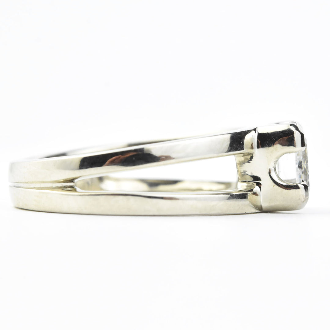 East West Emerald Cut Diamond Ring in 14k White Gold - Goldmakers Fine Jewelry