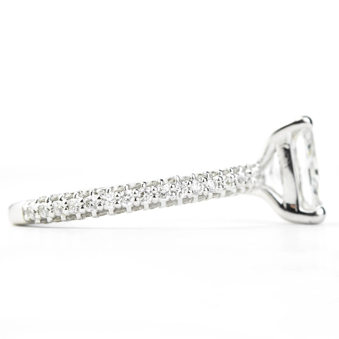 Radiant-cut Diamond Ring in 14k Gold with Pave Band