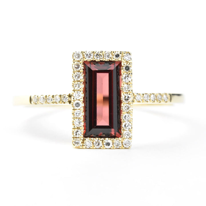 Garnet and Diamond Halo Ring in Yellow Gold