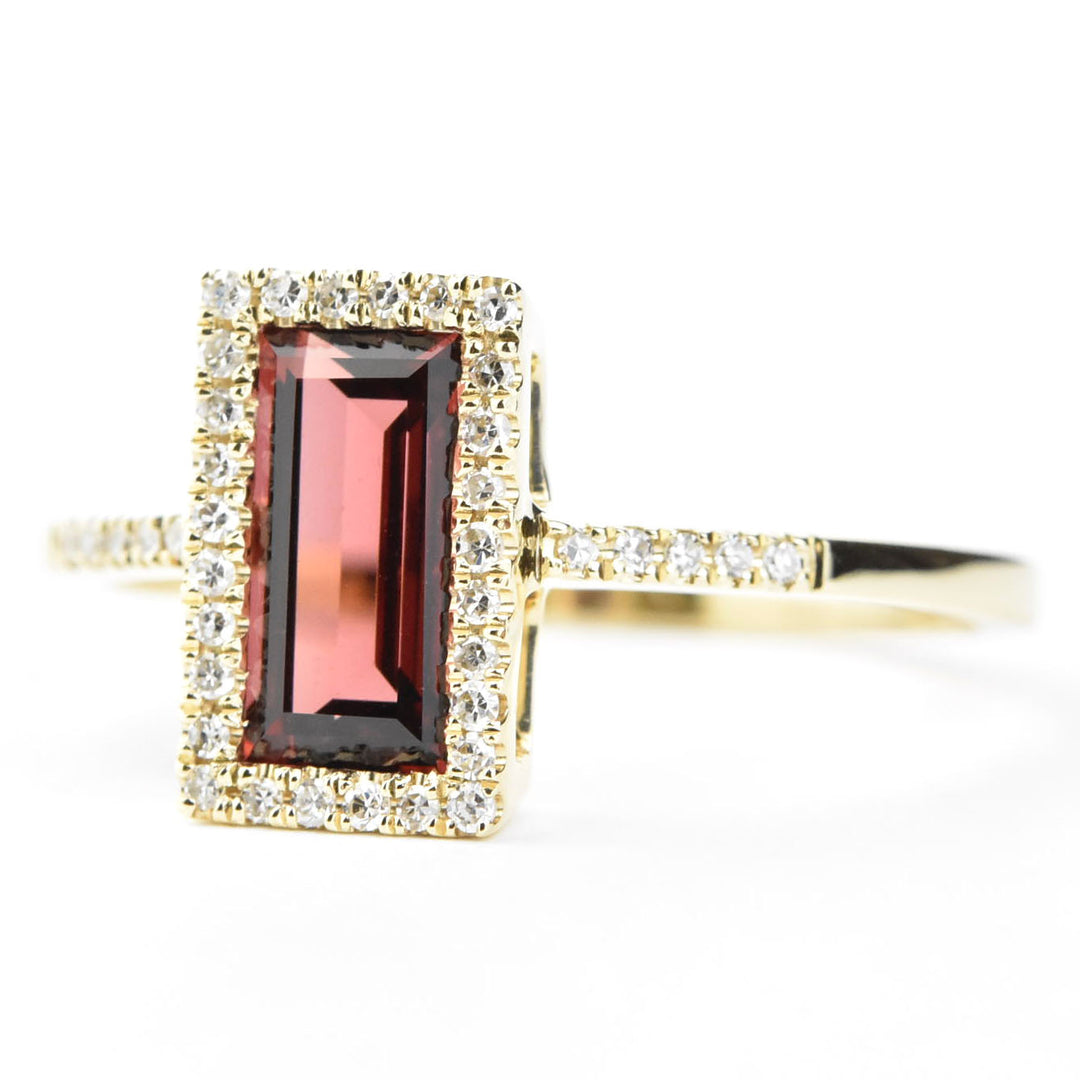Garnet and Diamond Halo Ring in Yellow Gold