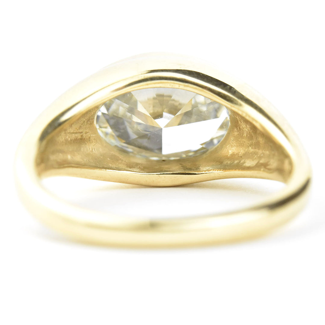 East West Oval Cut Diamond Ring in 14k Yellow Gold