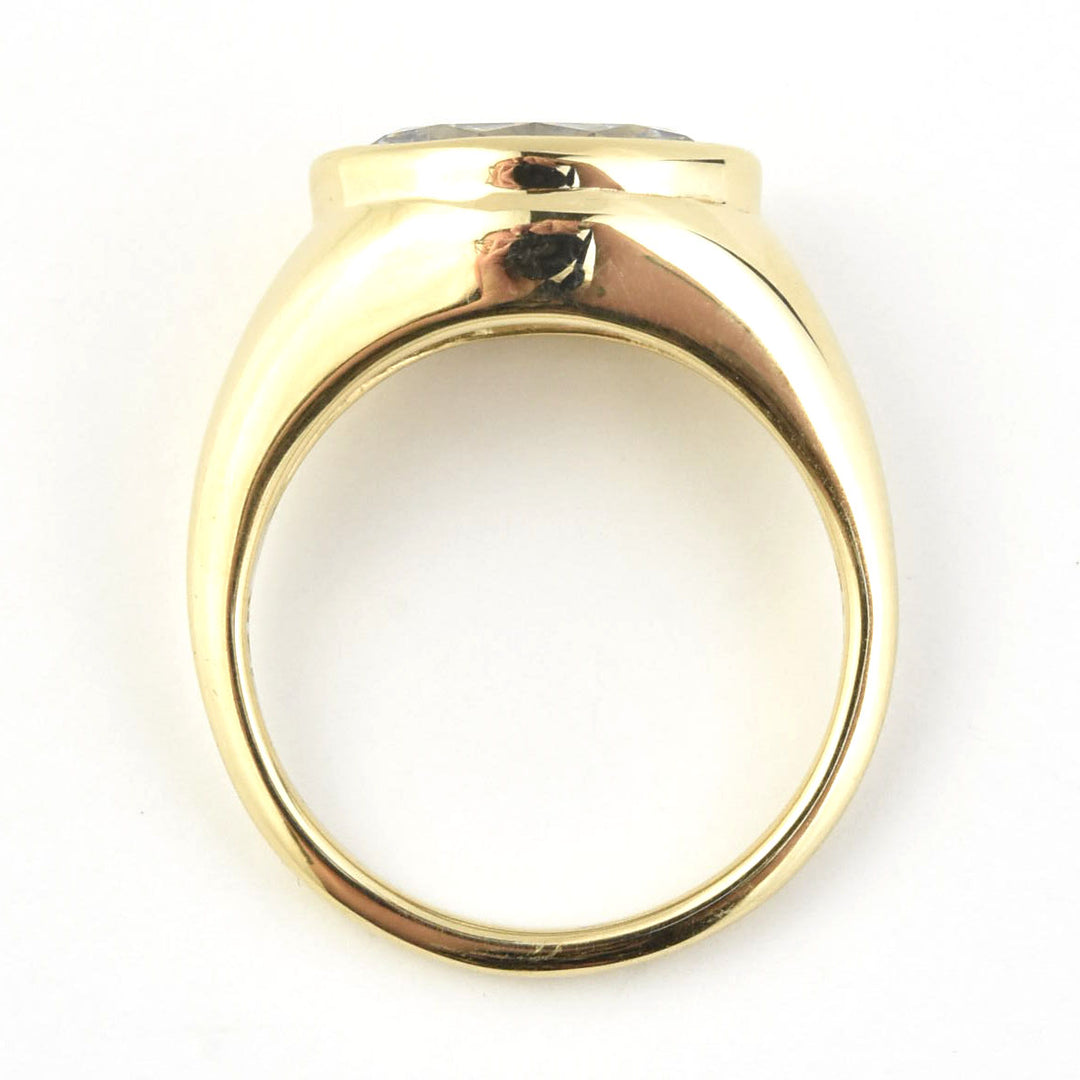 East West Oval Cut Diamond Ring in 14k Yellow Gold