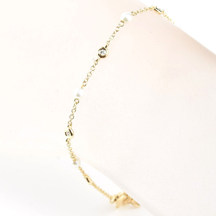 Pearl and Diamond Station Bracelet in 14k Yellow Gold
