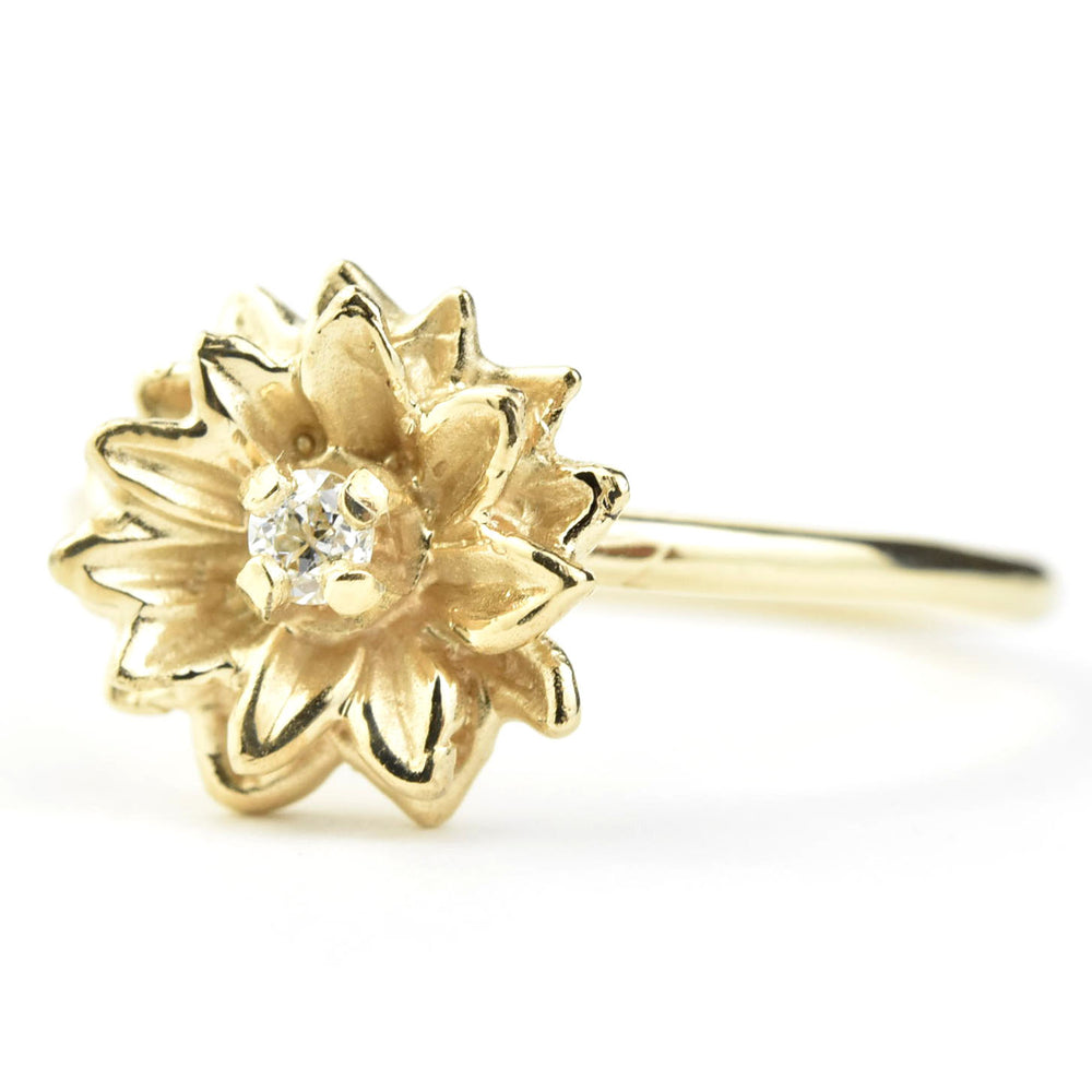 Diamond Sunflower Ring in Yellow Gold - Goldmakers Fine Jewelry