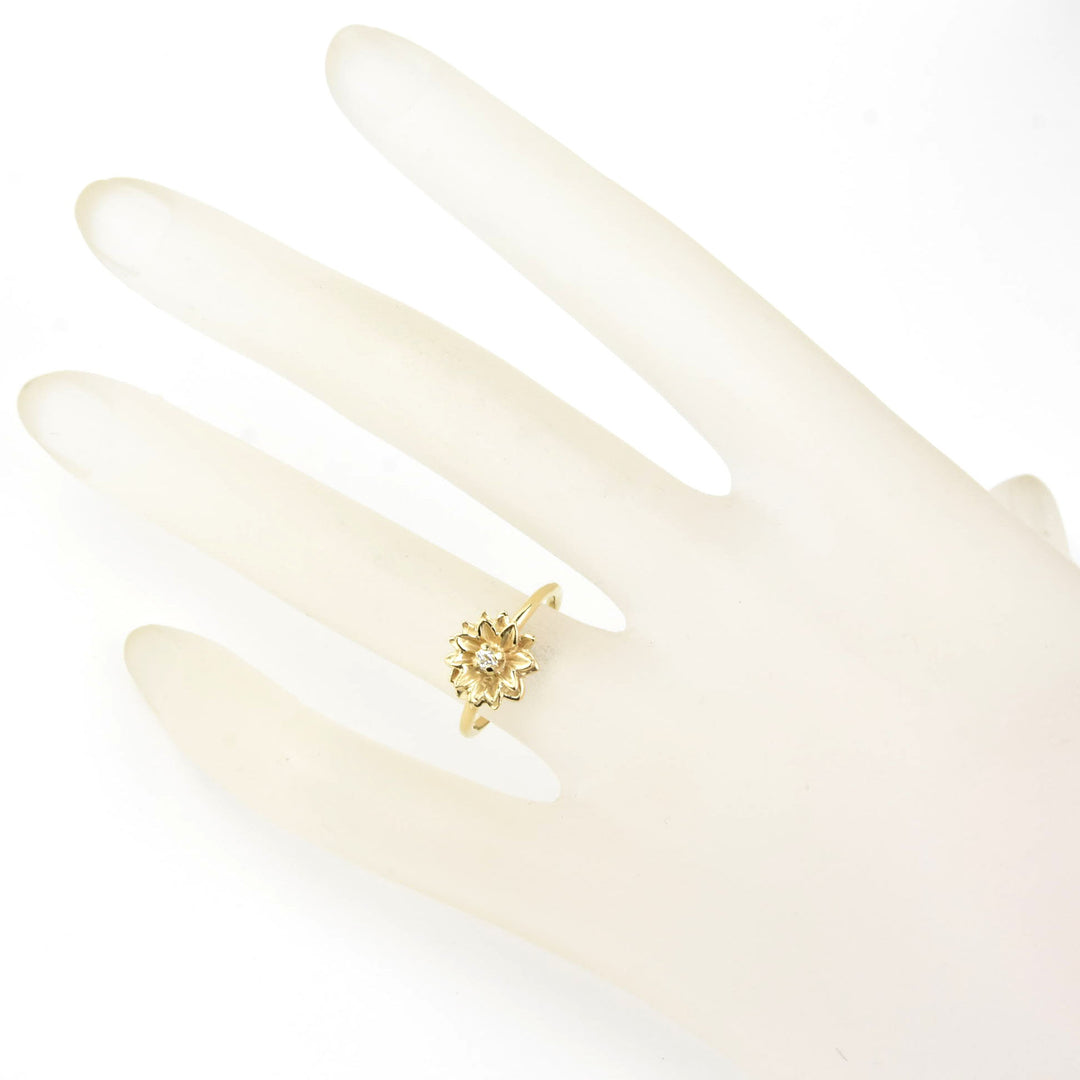 Diamond Sunflower Ring in Yellow Gold - Goldmakers Fine Jewelry