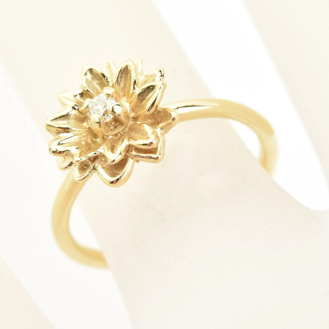 Diamond Sunflower Ring in Yellow Gold - Goldmakers Fine Jewelry