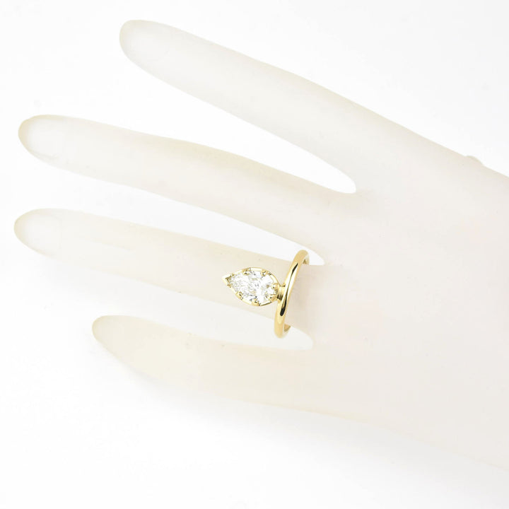 Pear-Cut Diamond Engagement Ring in 14k Gold - Goldmakers Fine Jewelry