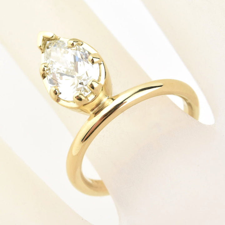 Pear-Cut Diamond Engagement Ring in 14k Gold - Goldmakers Fine Jewelry